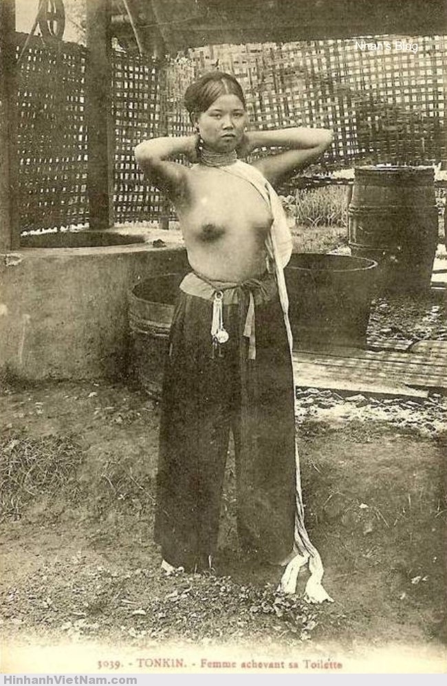 Nude Viet Nam Image 31