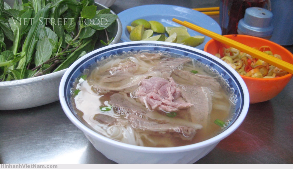 Các món ăn đường phố ngon nhất của Việt Nam